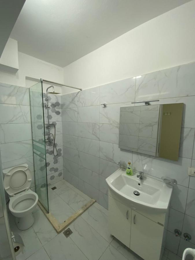 Hotel Andrea Sarandë Exterior foto